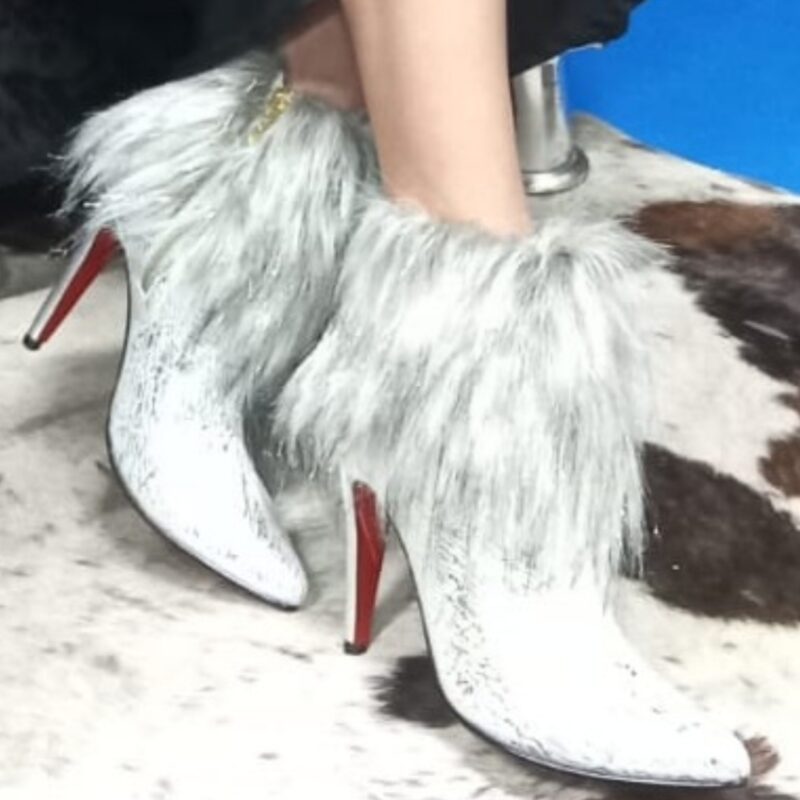 BOTINES HERA (NUEVA COLECCIÓN: AVENTURA DE ENSUEÑO)