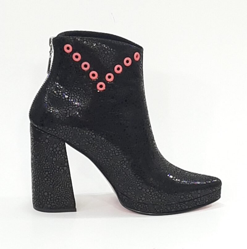 BOTINES FRIGG (Con Plataforma Externa)